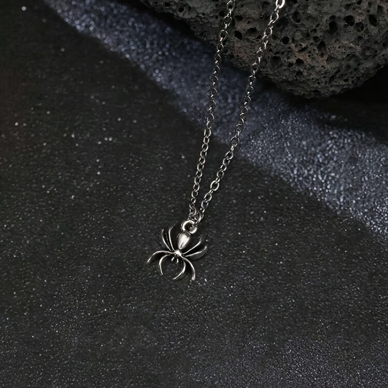Vintage Halloween Style Spider Pendant Necklace